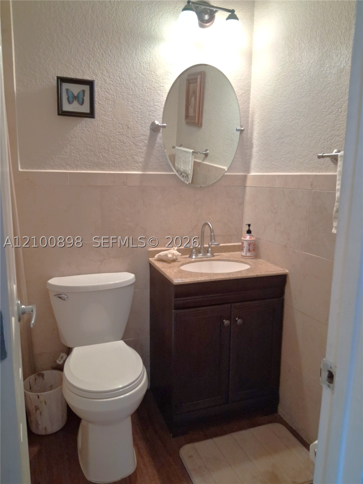 108 Wimbledon Lake Dr, Plantation FL 33324