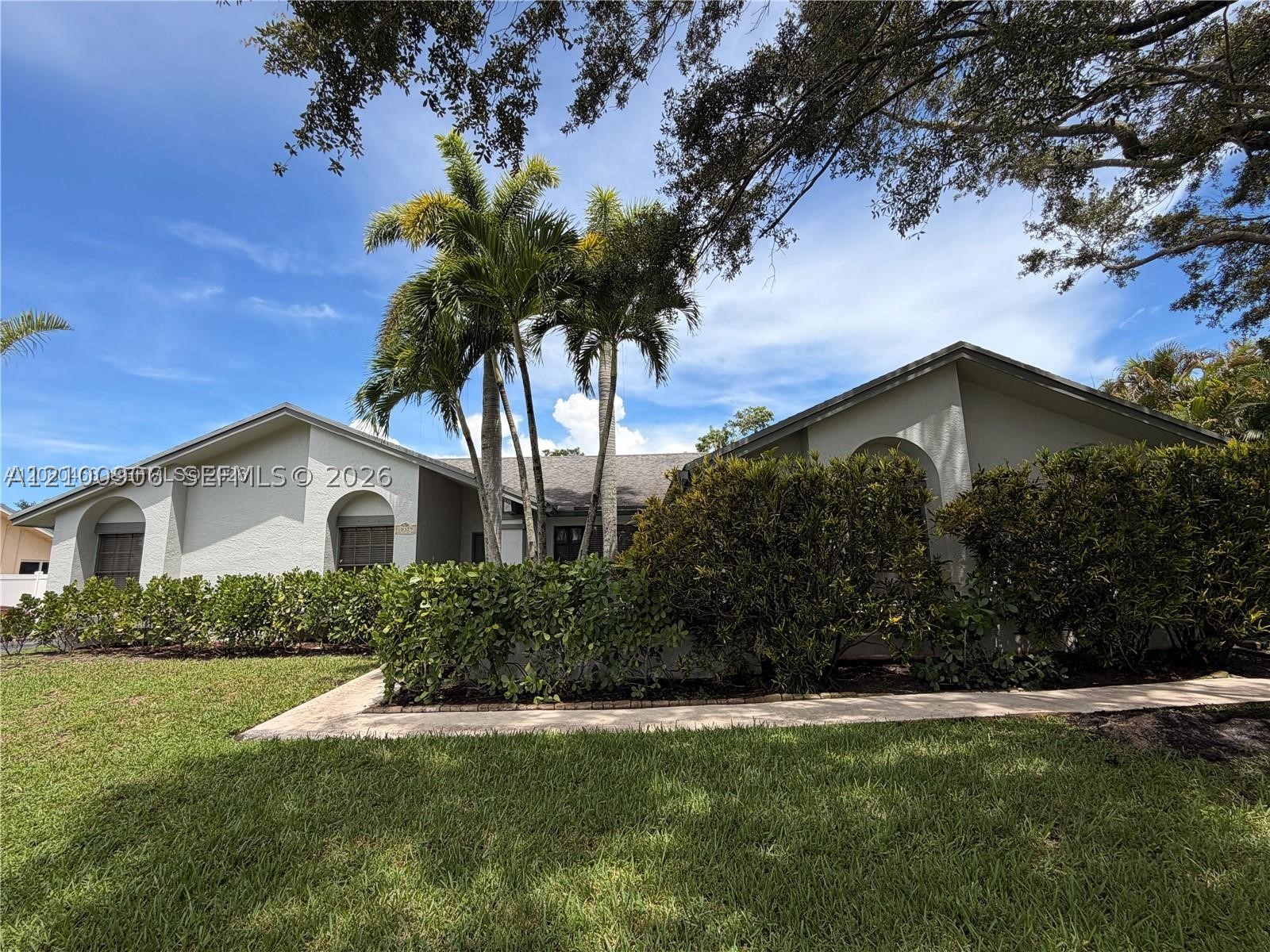10379 S 186th Ct S, Boca Raton FL 33498