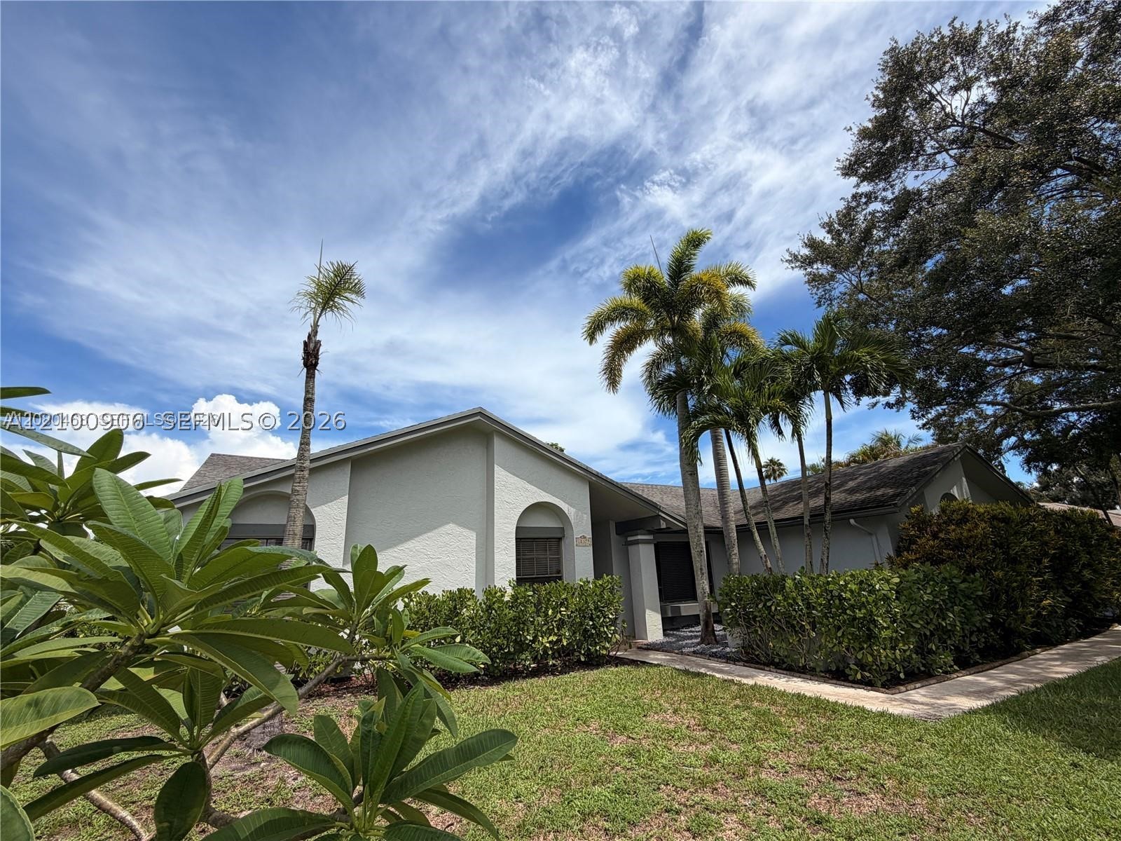 10379 S 186th Ct S, Boca Raton FL 33498