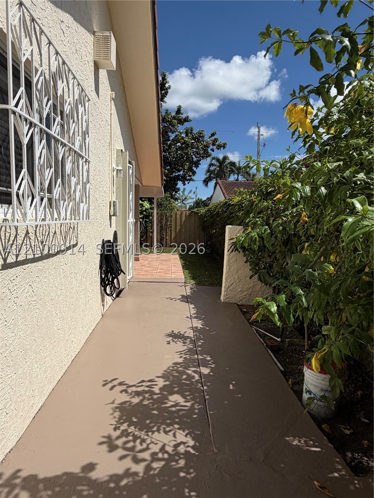 5223 SW 102nd Ct #0, Miami FL 33165