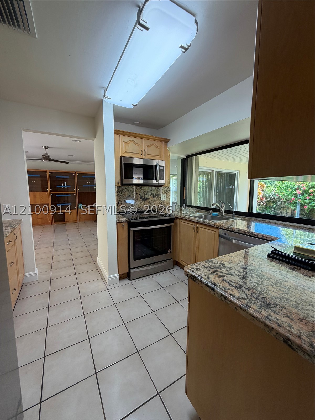 5223 SW 102nd Ct #0, Miami FL 33165