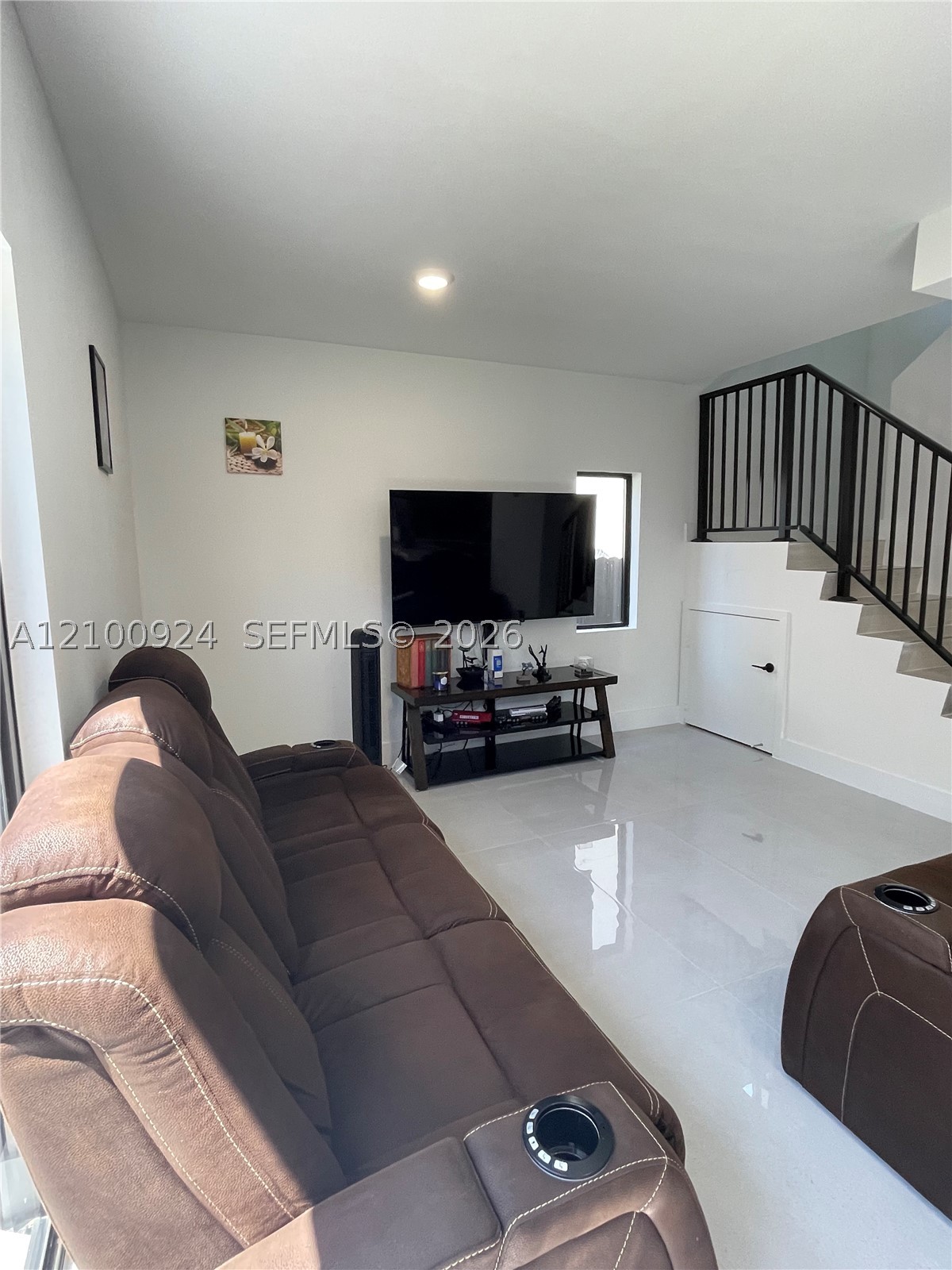 1384 NW 2nd Ter, Florida City FL 33034