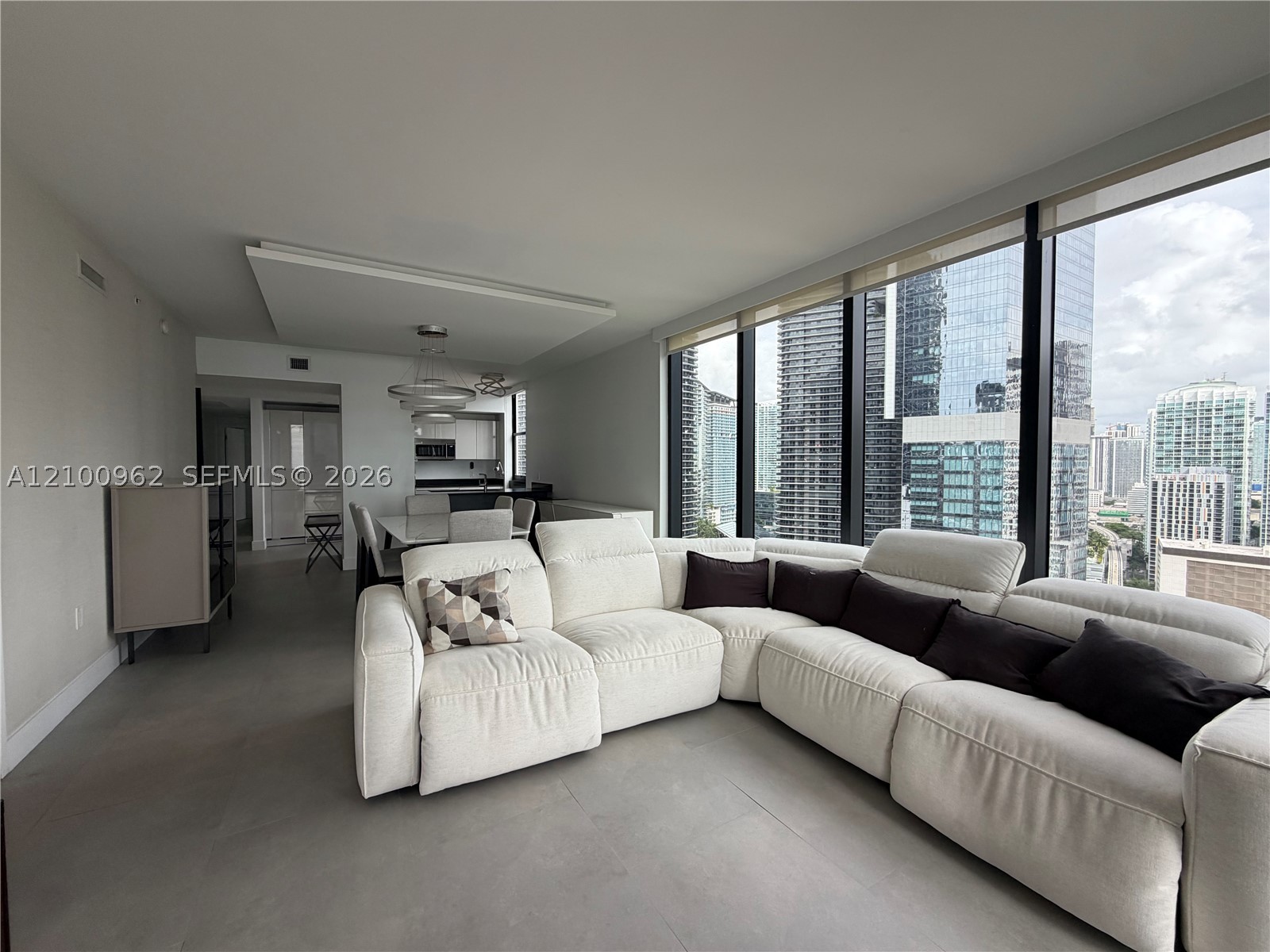 1010 Brickell Ave #2901, Miami FL 33131
