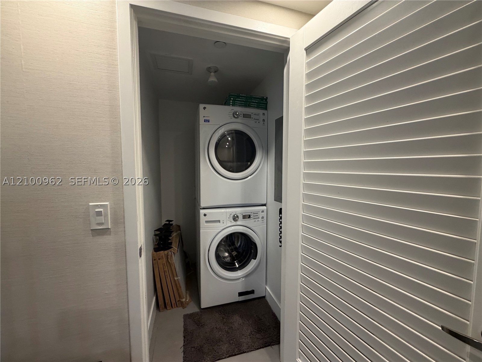1010 Brickell Ave #2901, Miami FL 33131