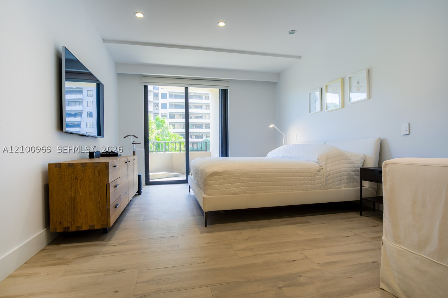 251 Crandon Blvd #234, Key Biscayne FL 33149