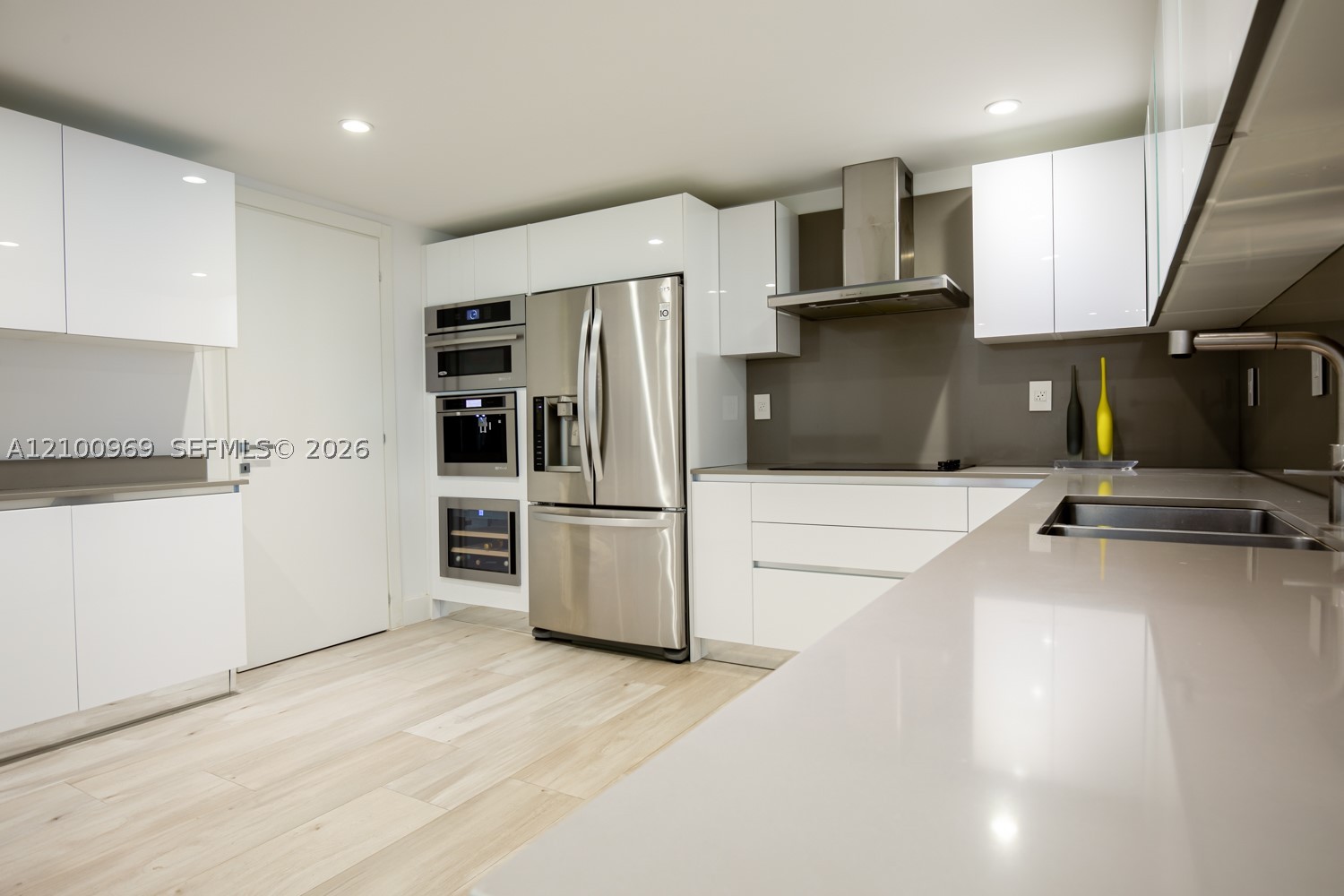 251 Crandon Blvd #234, Key Biscayne FL 33149