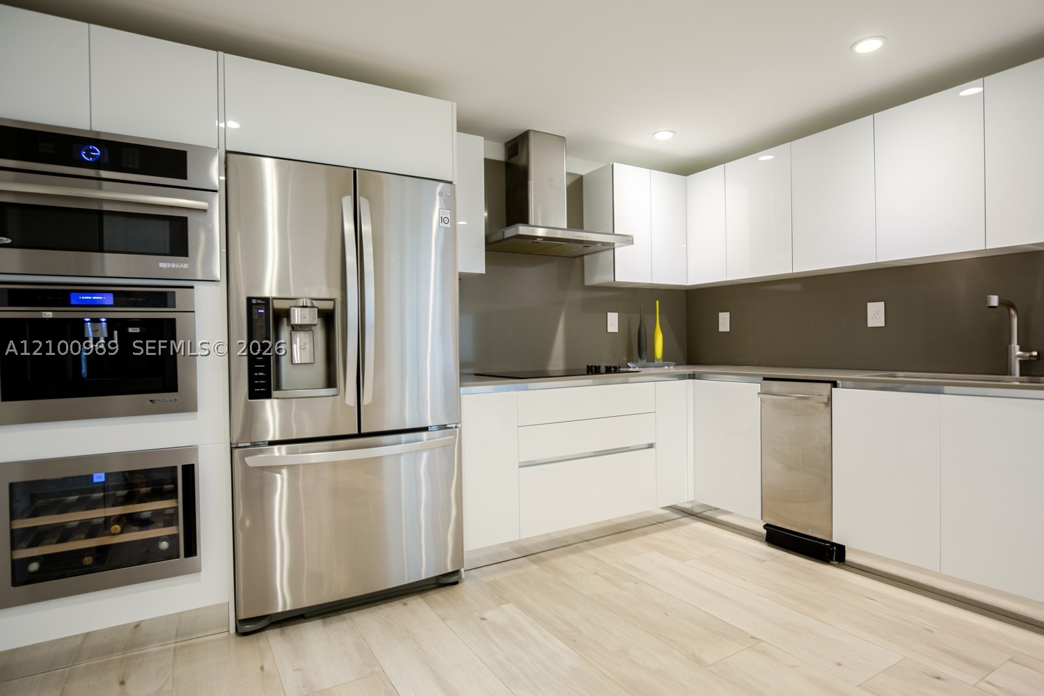 251 Crandon Blvd #234, Key Biscayne FL 33149