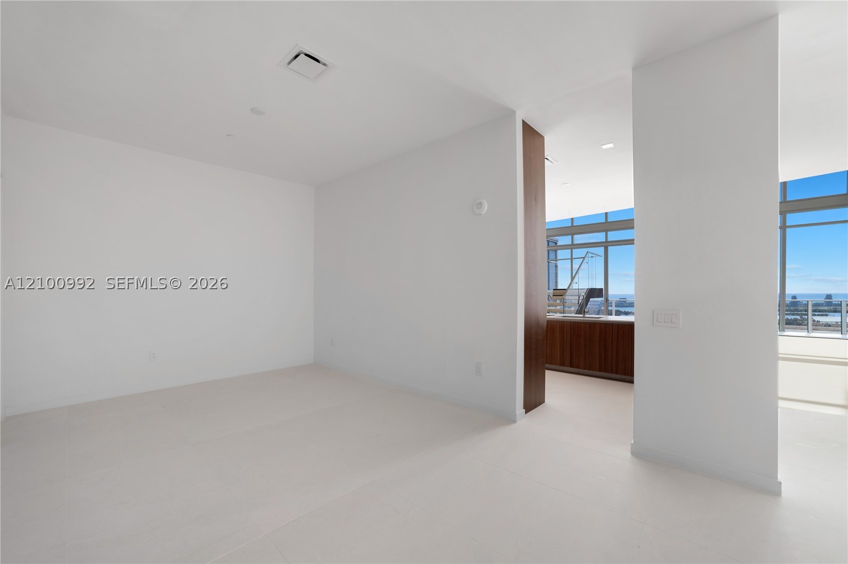 1400 Biscayne Boulevard #UPH03, Miami FL 33132