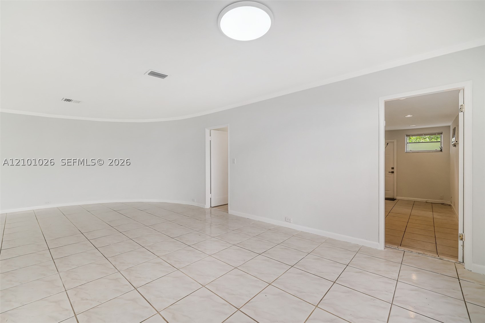 590 W 50th St, Miami Beach FL 33140