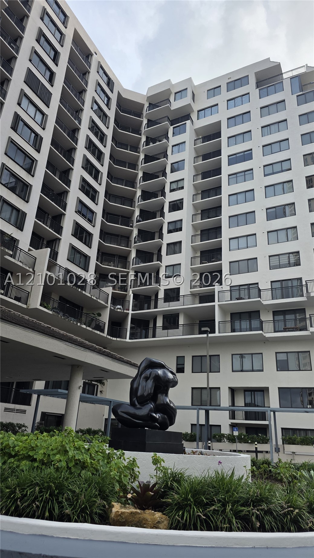 540 Brickell Key Dr #926, Miami FL 33131