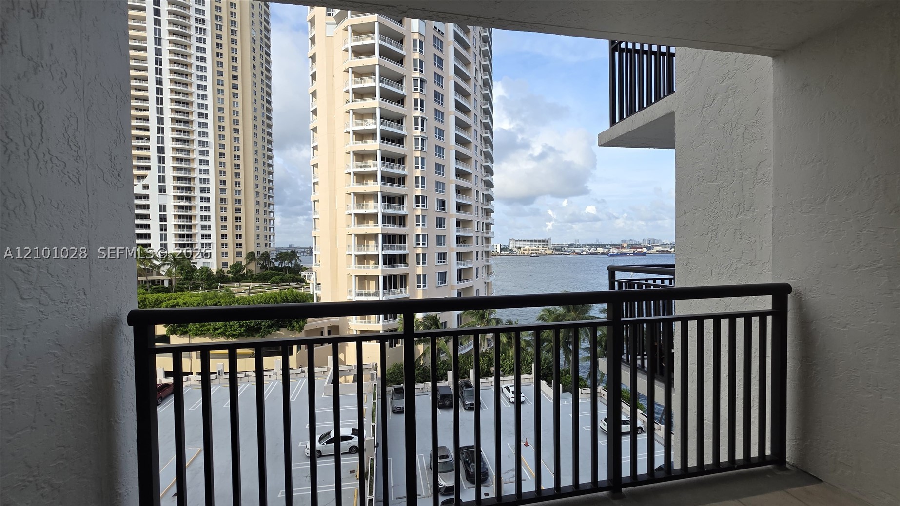 540 Brickell Key Dr #926, Miami FL 33131