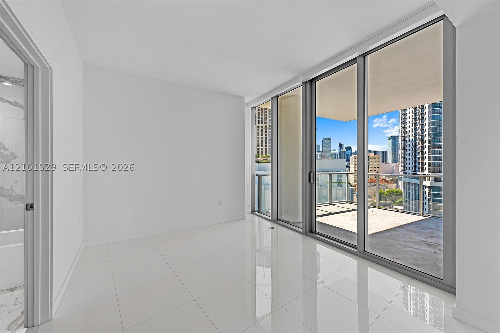 851 NE 1st Ave #1012, Miami FL 33132