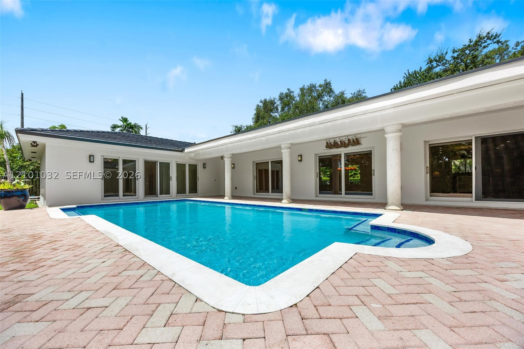 14321 SW 78th Ct, Palmetto Bay FL 33158