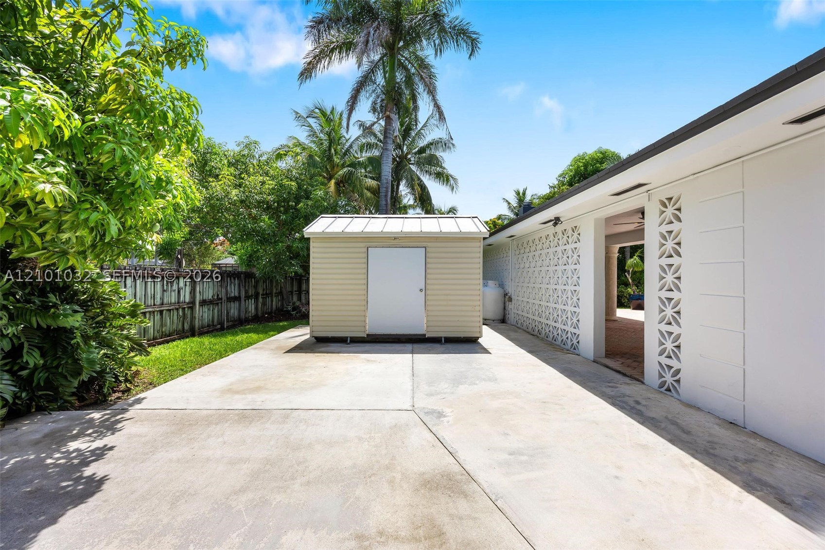 14321 SW 78th Ct, Palmetto Bay FL 33158