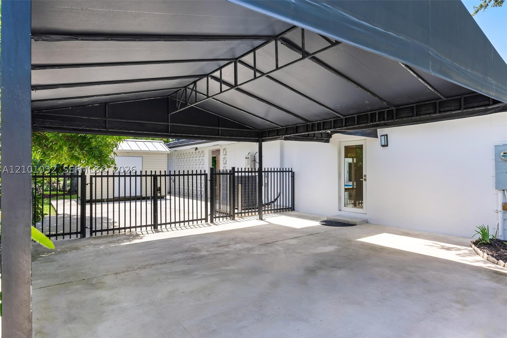 14321 SW 78th Ct, Palmetto Bay FL 33158