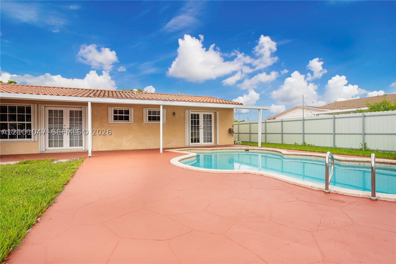 112 NE 206th Ter, Miami Gardens FL 33179