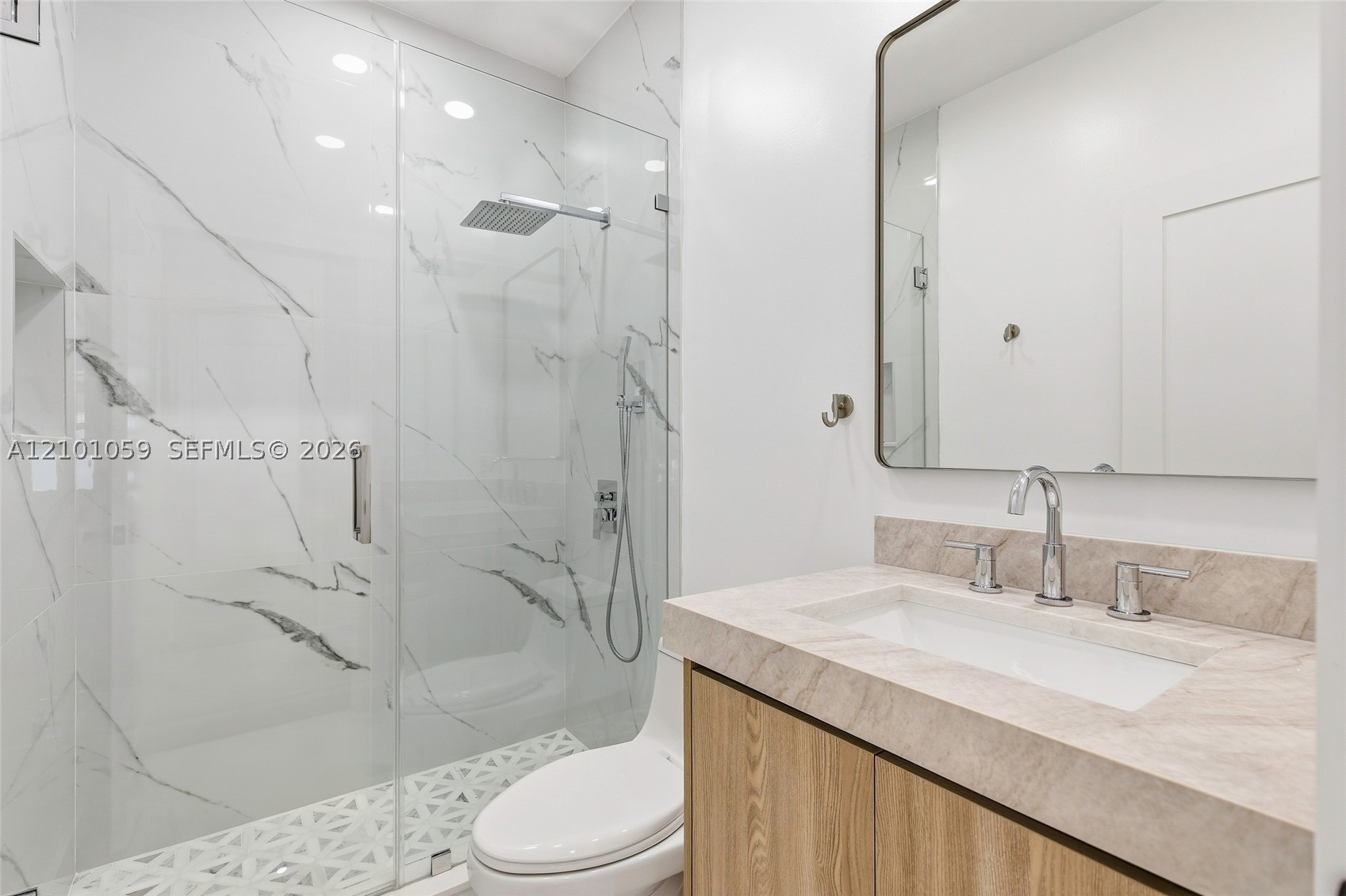 6421 Miller Dr, South Miami FL 33155