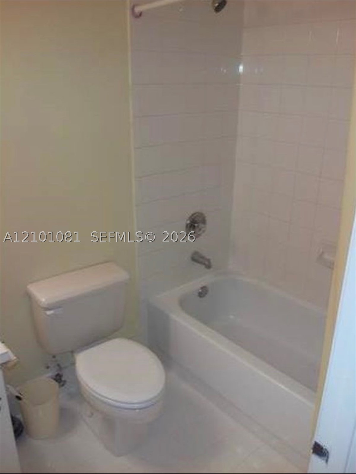 Miami FL 33182 - A12101081