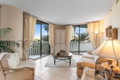 2000 Island Blvd #609, Aventura FL 33160