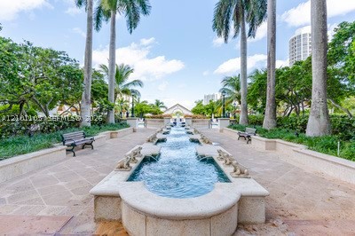 2000 Island Blvd #609, Aventura FL 33160