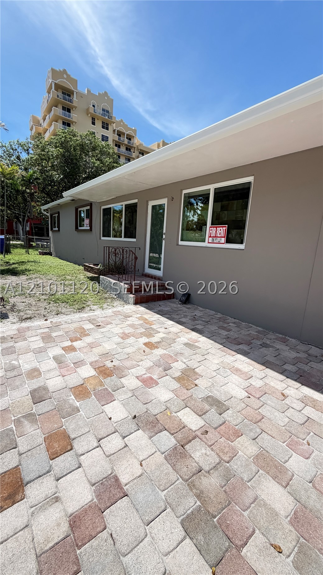 150 SW 41st Ave, Miami FL 33134