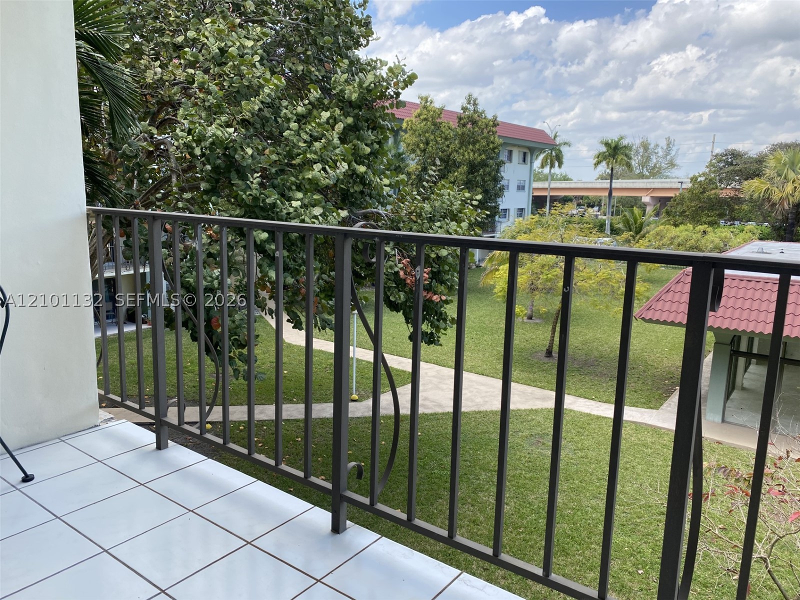 8101 SW 72nd Ave #318W, Miami FL 33143