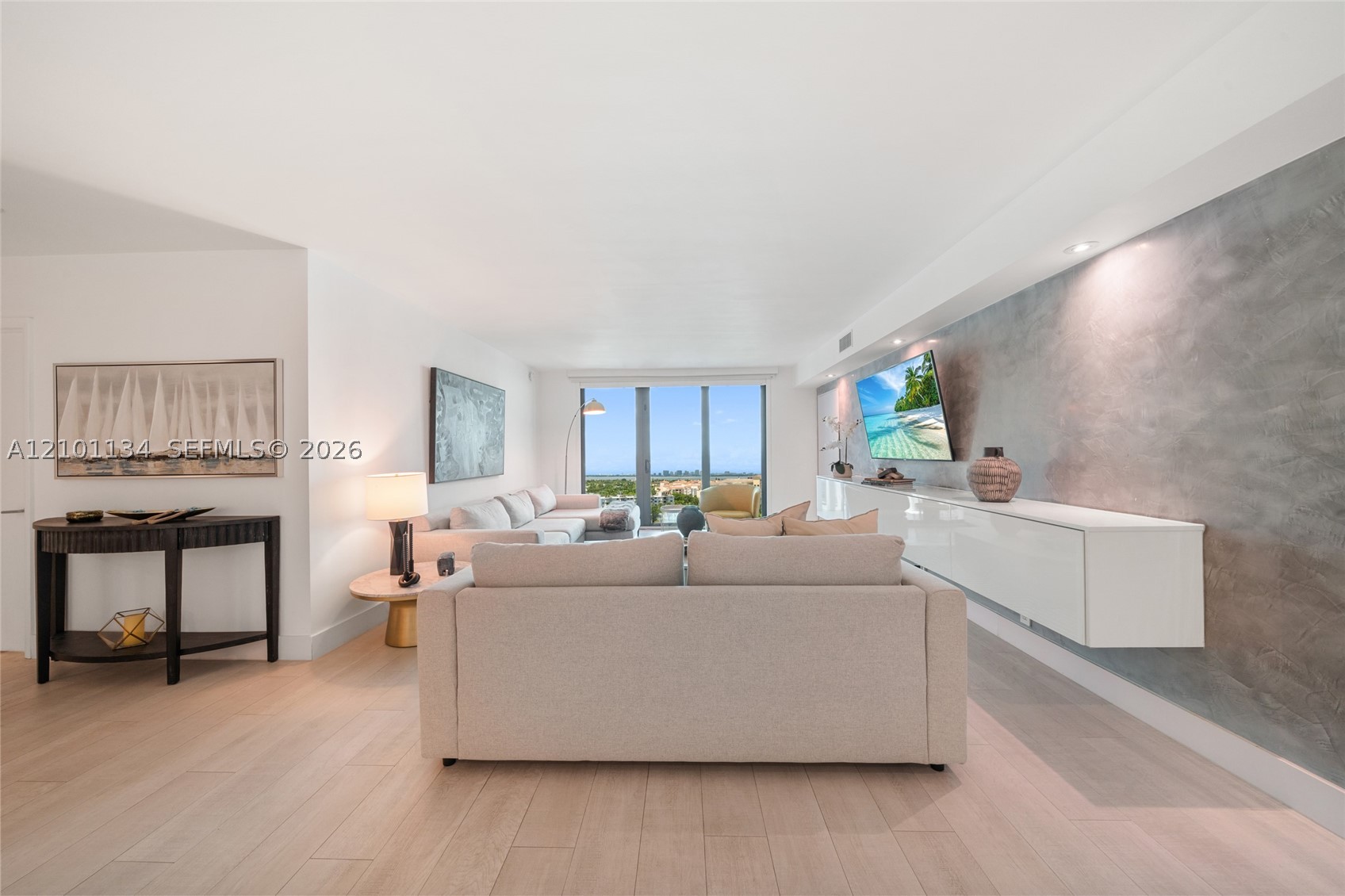 1111 Crandon Blvd #A1105, Key Biscayne FL 33149