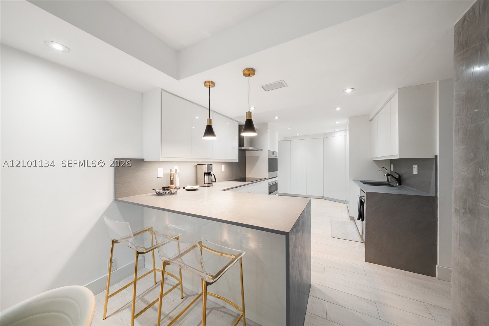 1111 Crandon Blvd #A1105, Key Biscayne FL 33149