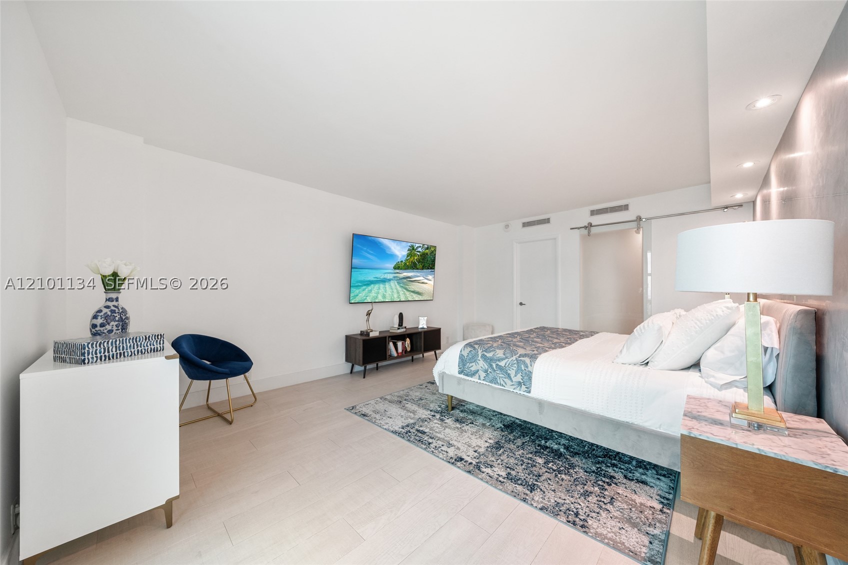 1111 Crandon Blvd #A1105, Key Biscayne FL 33149