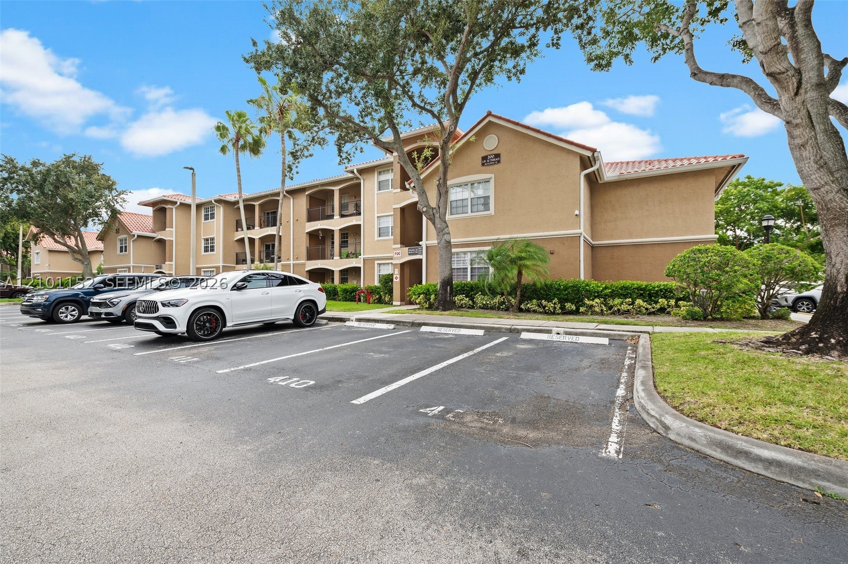 200 SW 117th Ter #10107, Pembroke Pines FL 33025
