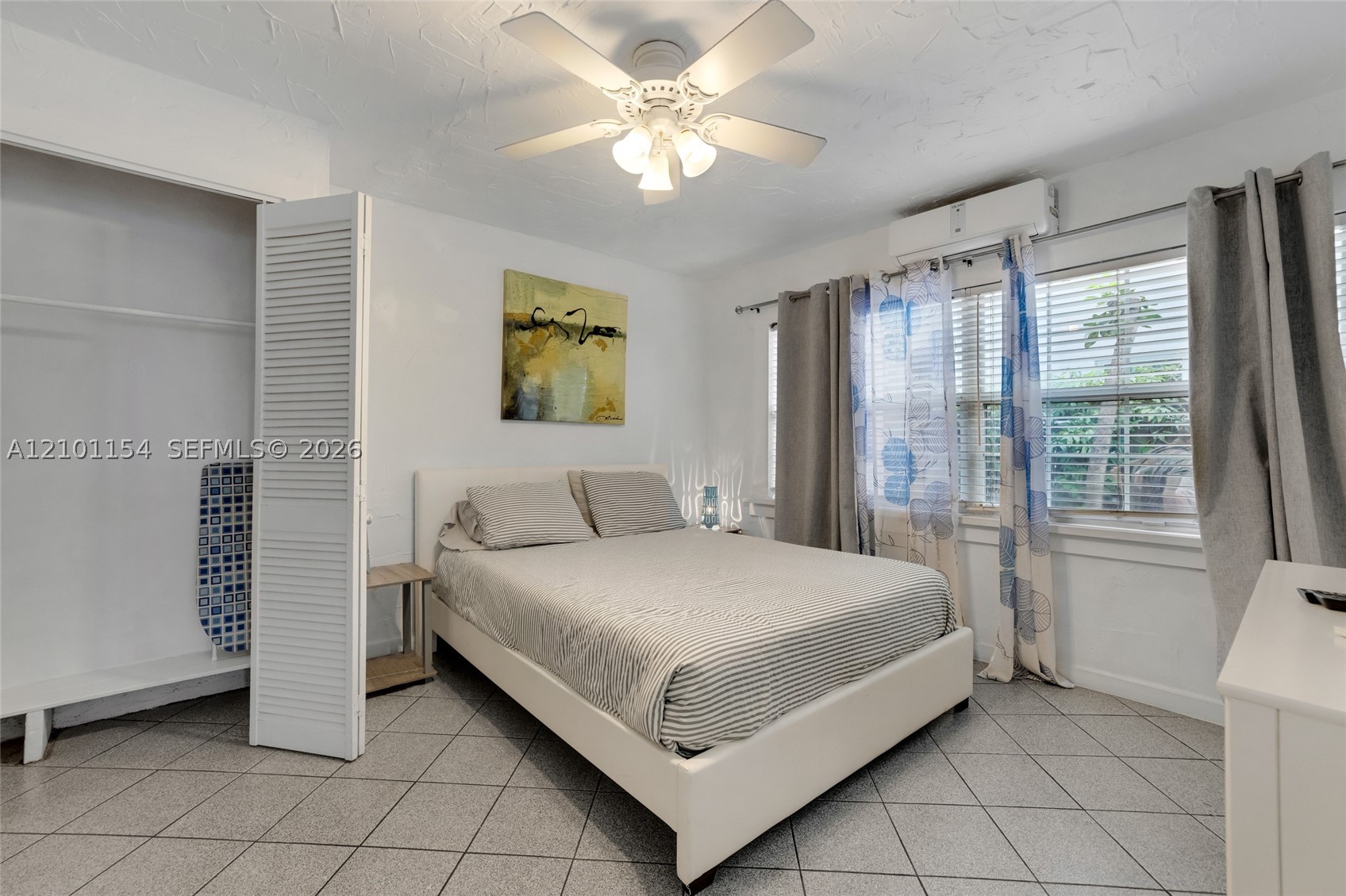 917 SE 2nd Ct, Fort Lauderdale FL 33301