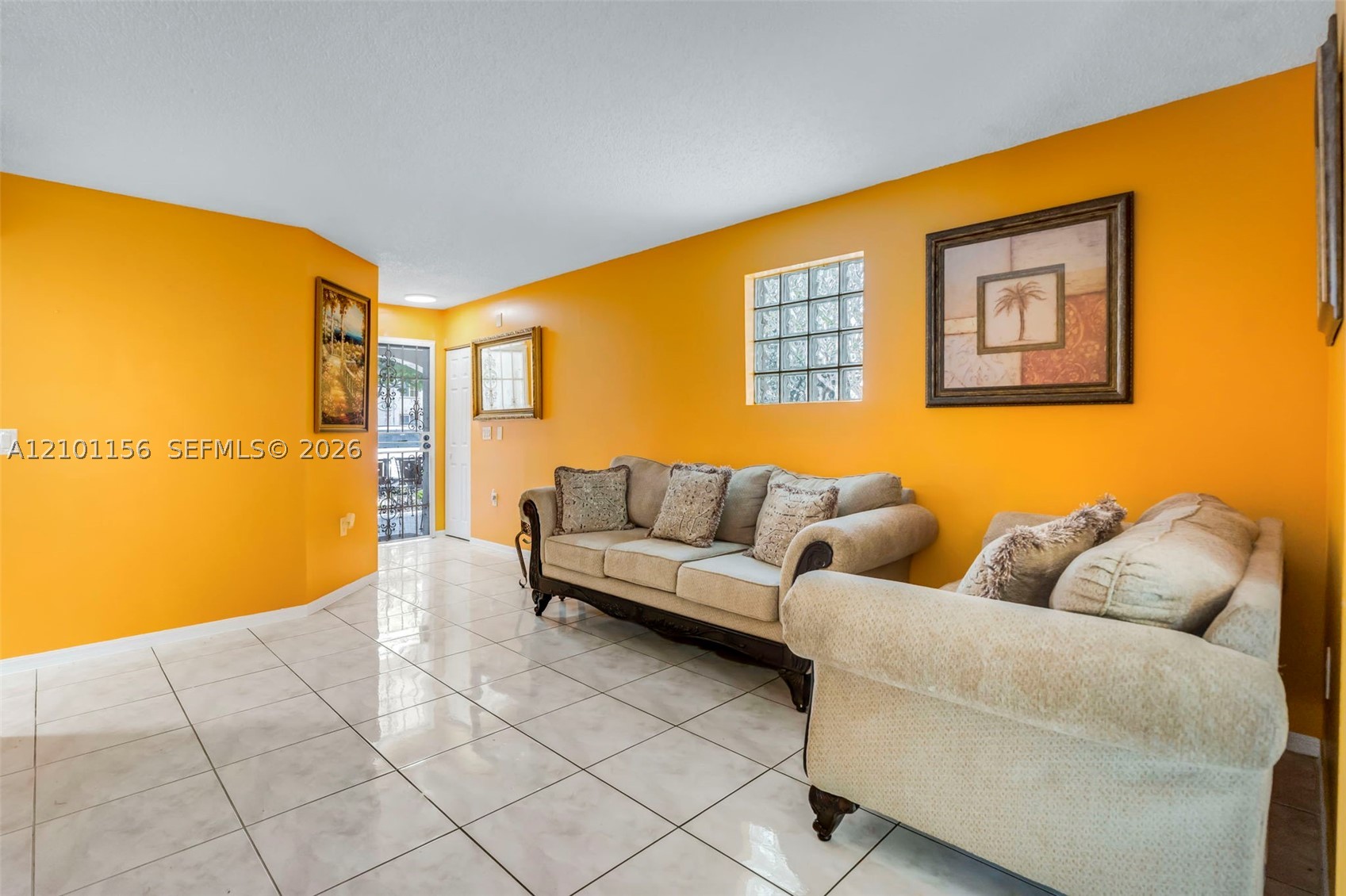 2125 NW 77th Way #101, Pembroke Pines FL 33024