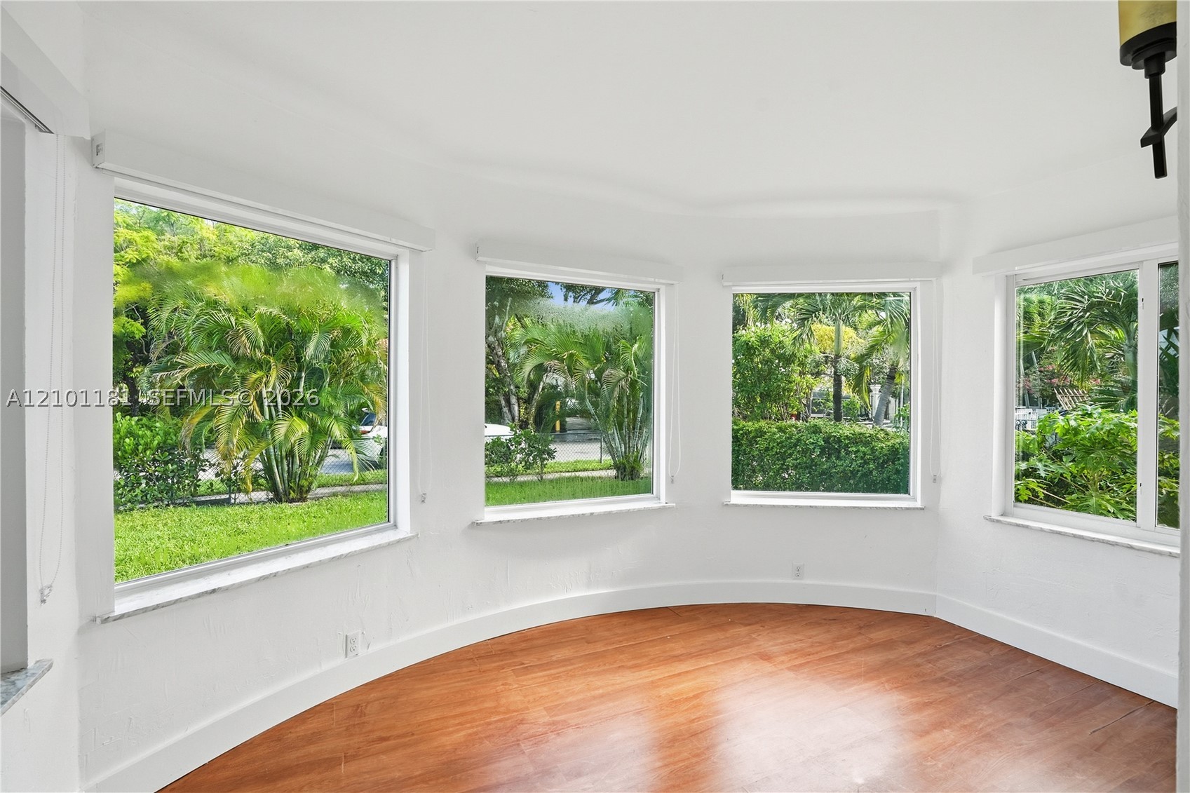 1550 SW 13th St, Miami FL 33145