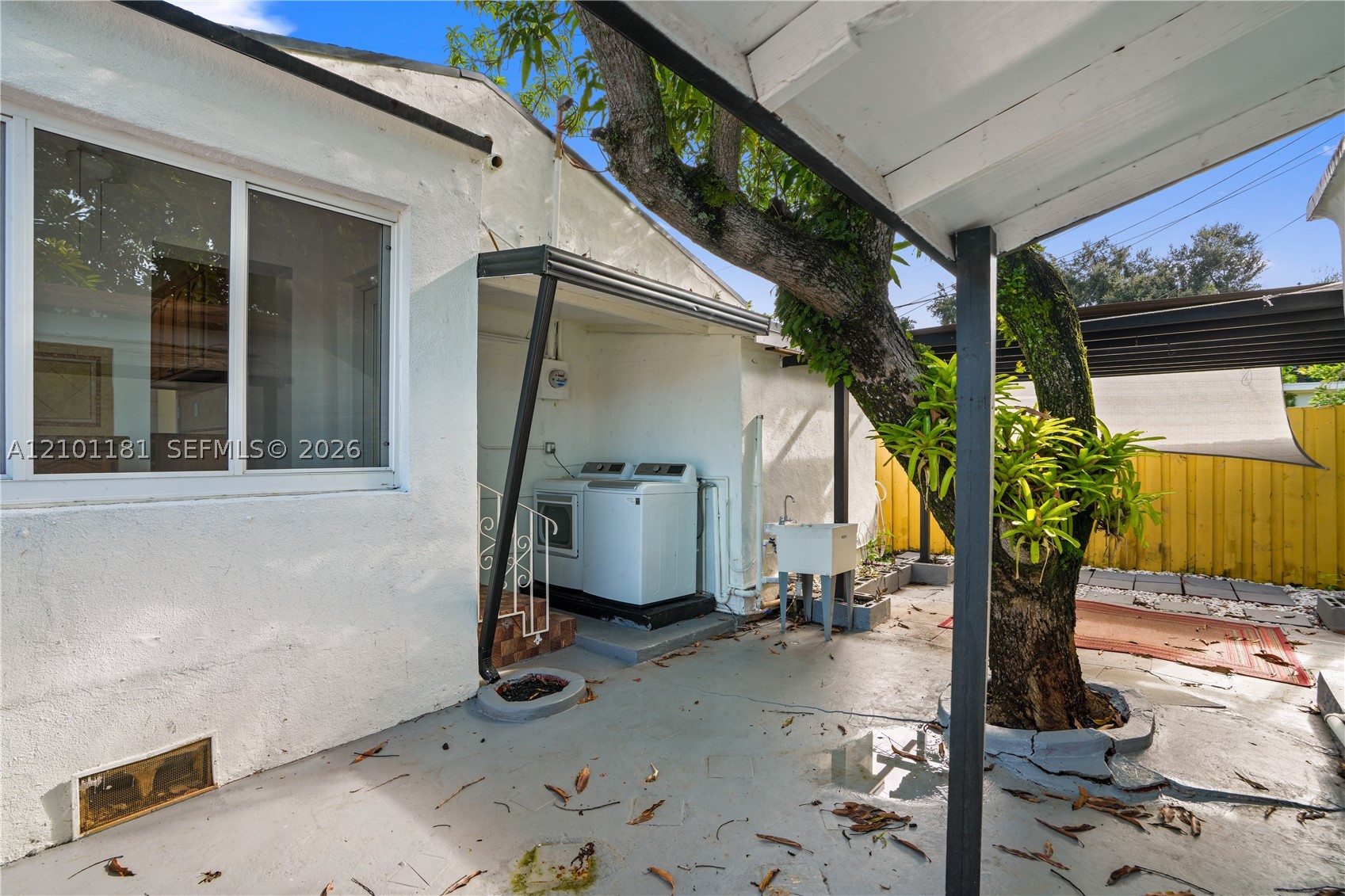 1550 SW 13th St, Miami FL 33145