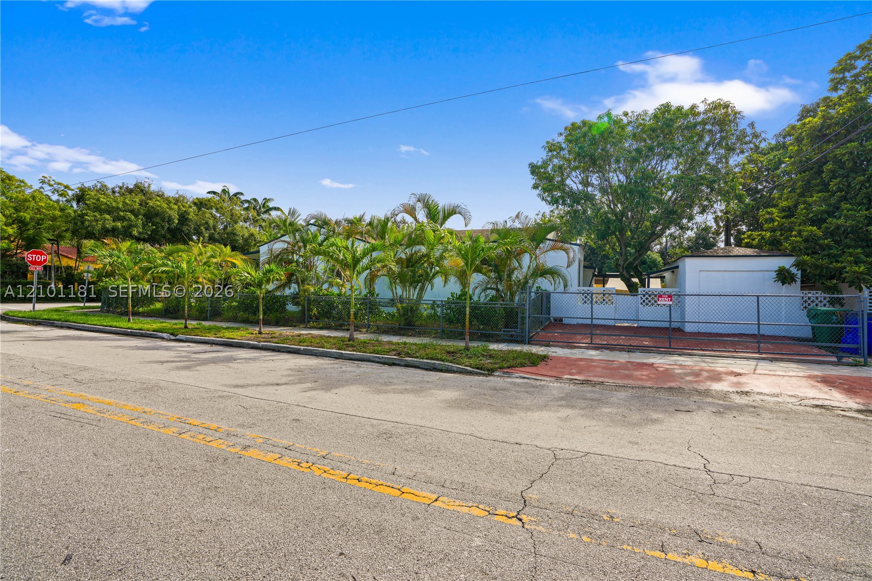 1550 SW 13th St, Miami FL 33145