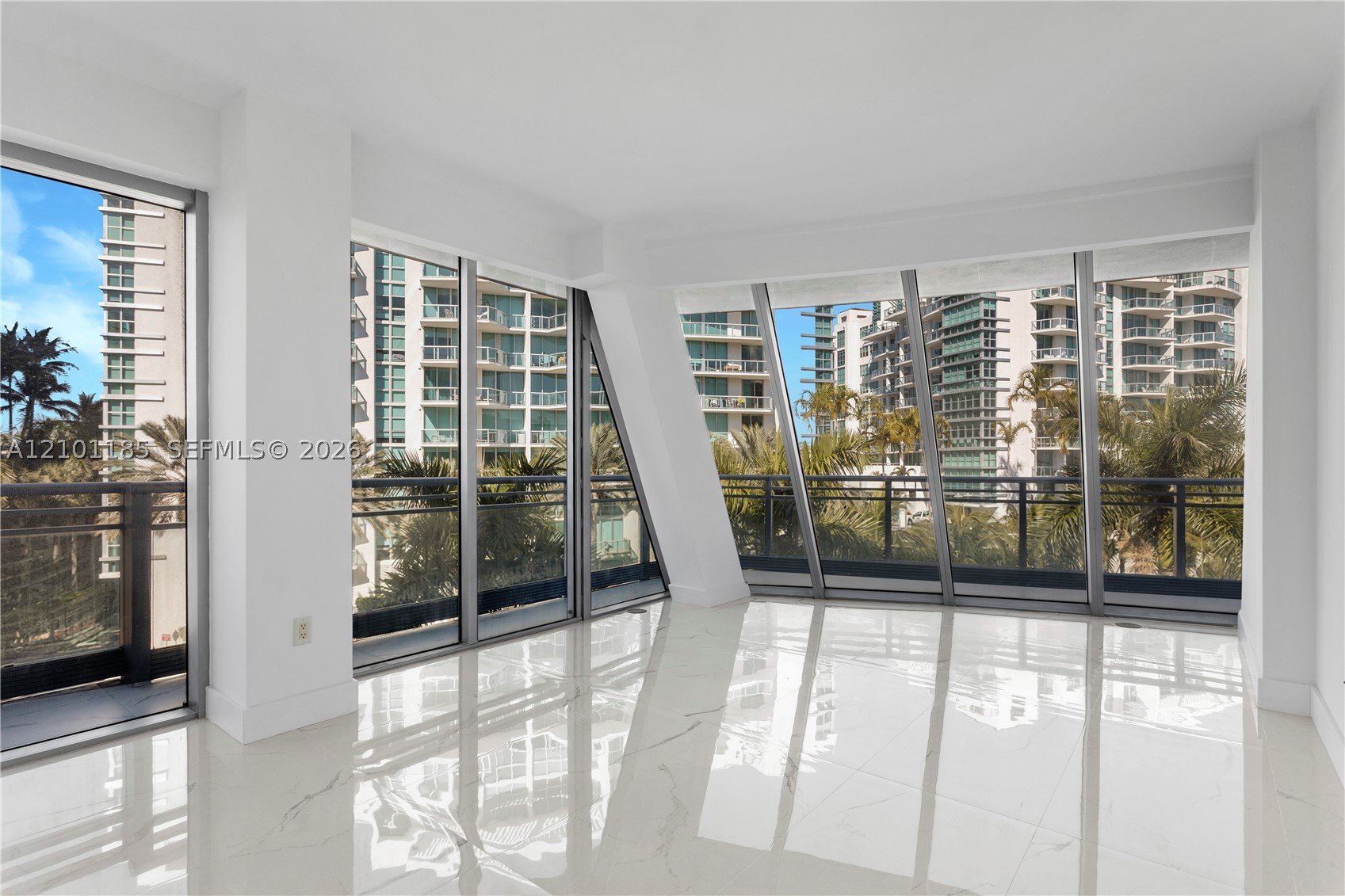 2950 NE 188th St #349, Aventura FL 33180