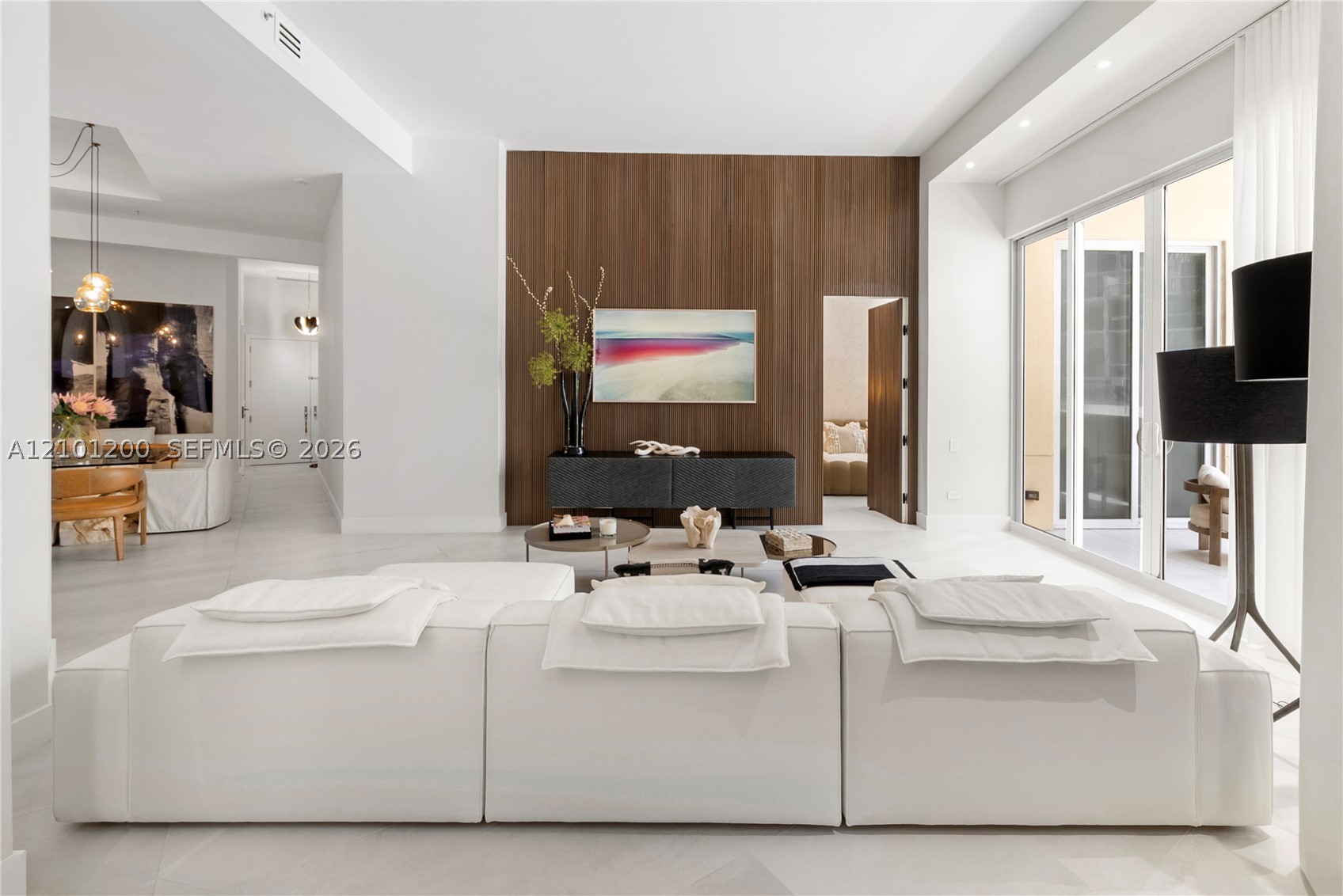 808 Brickell Key Dr #408, Miami FL 33131