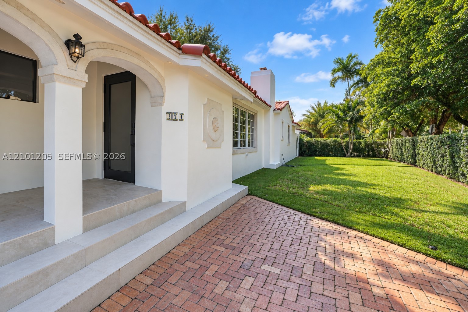 371 SW 29th Rd, Miami FL 33129