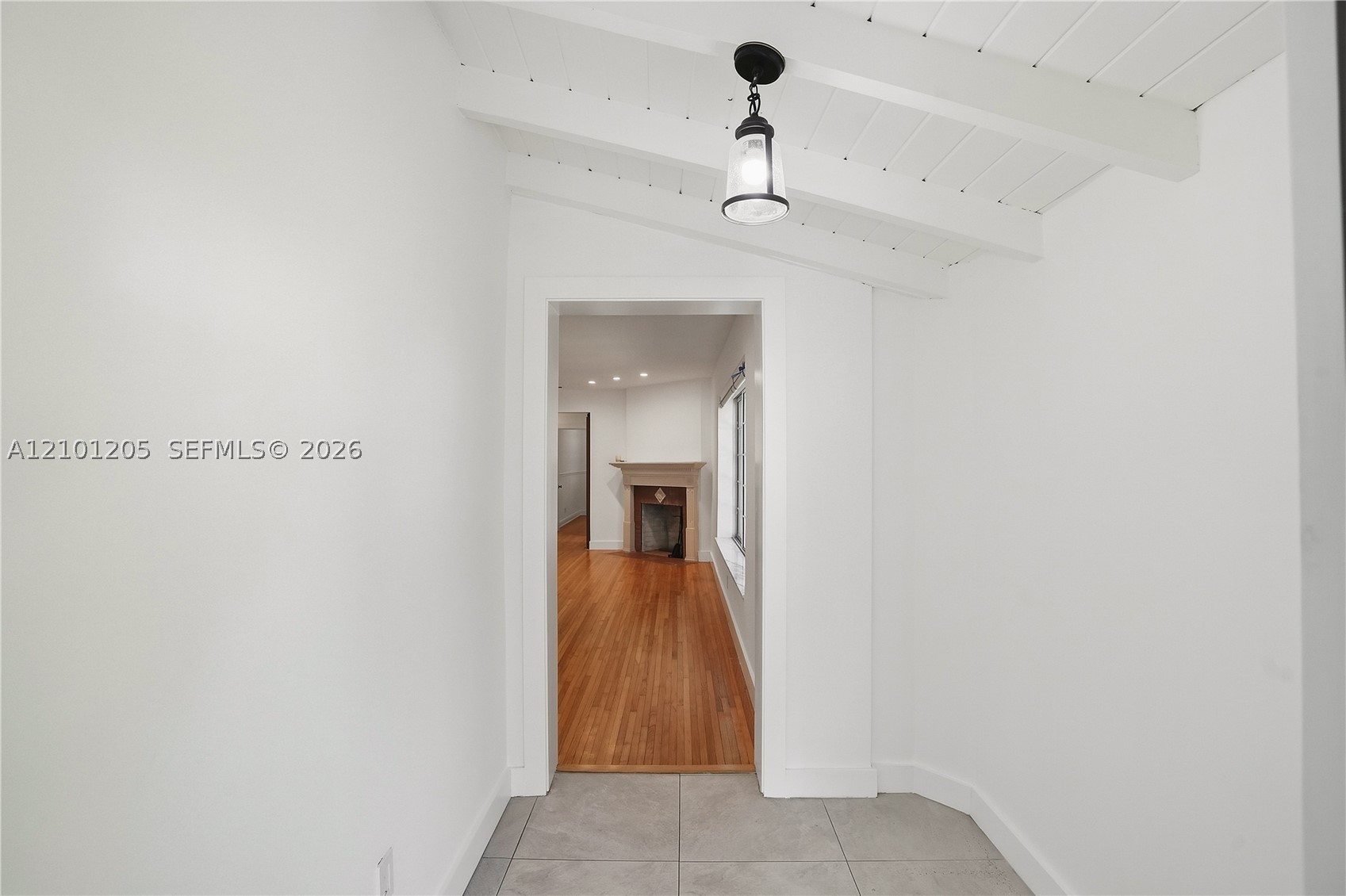 371 SW 29th Rd, Miami FL 33129