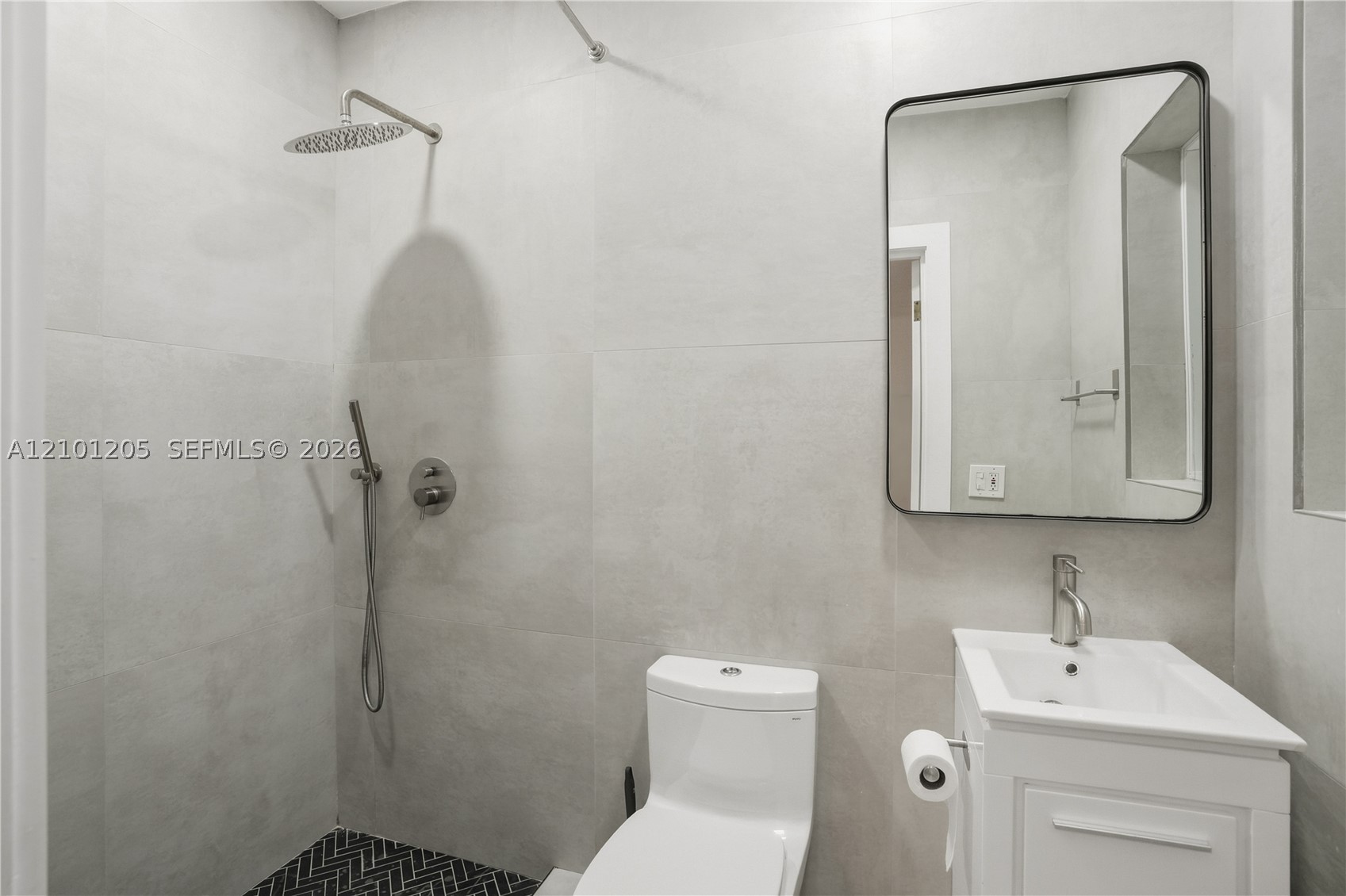 371 SW 29th Rd, Miami FL 33129