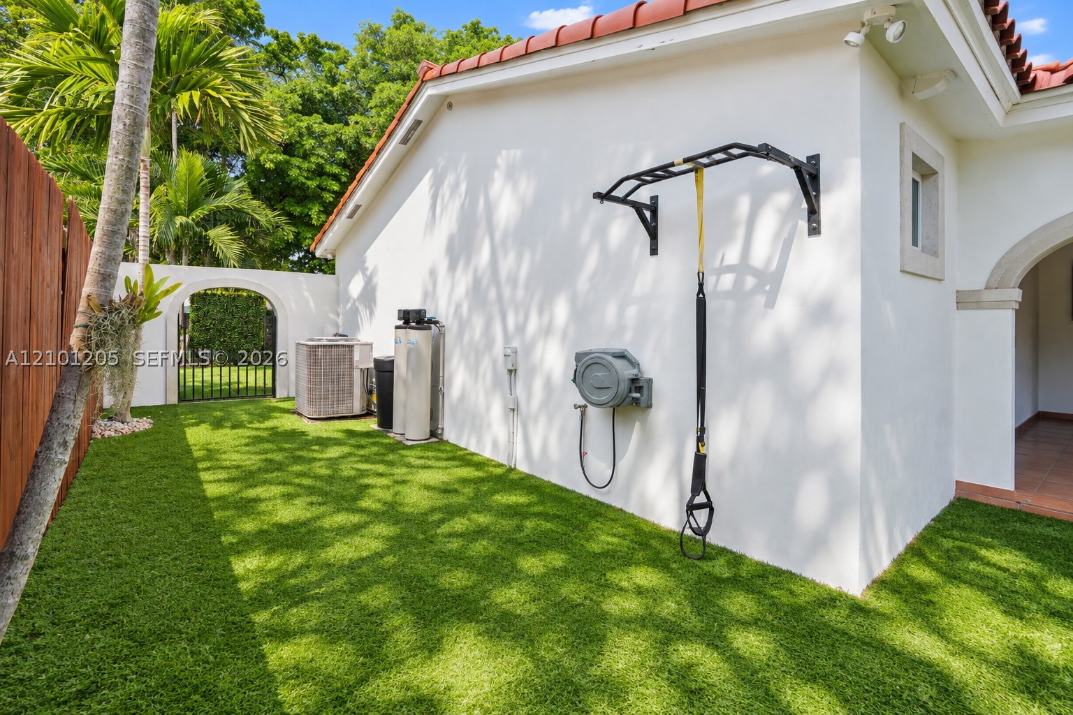 371 SW 29th Rd, Miami FL 33129