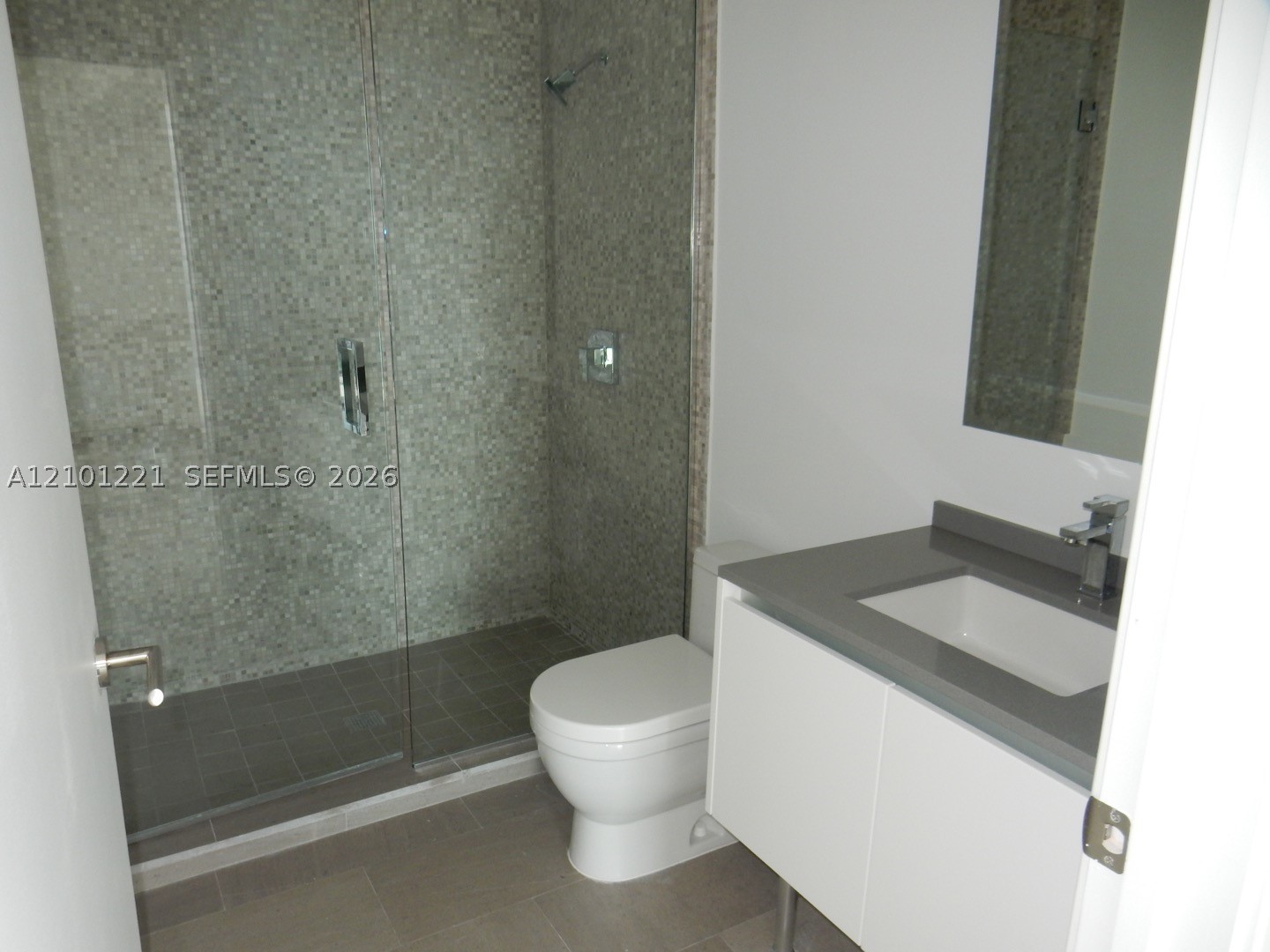 88 SW 7th St #2703, Miami FL 33130
