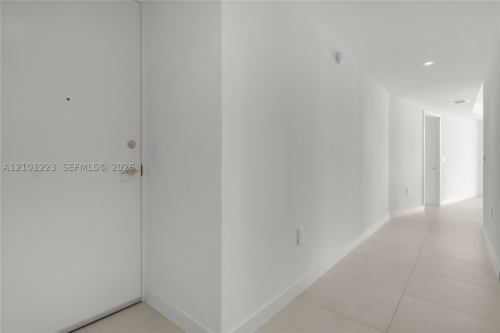 1400 Biscayne Blvd #1901, Miami FL 33132