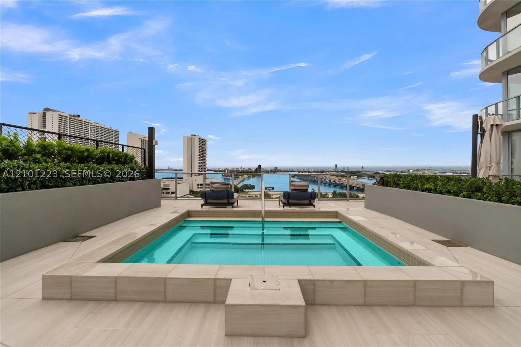 1400 Biscayne Blvd #1901, Miami FL 33132