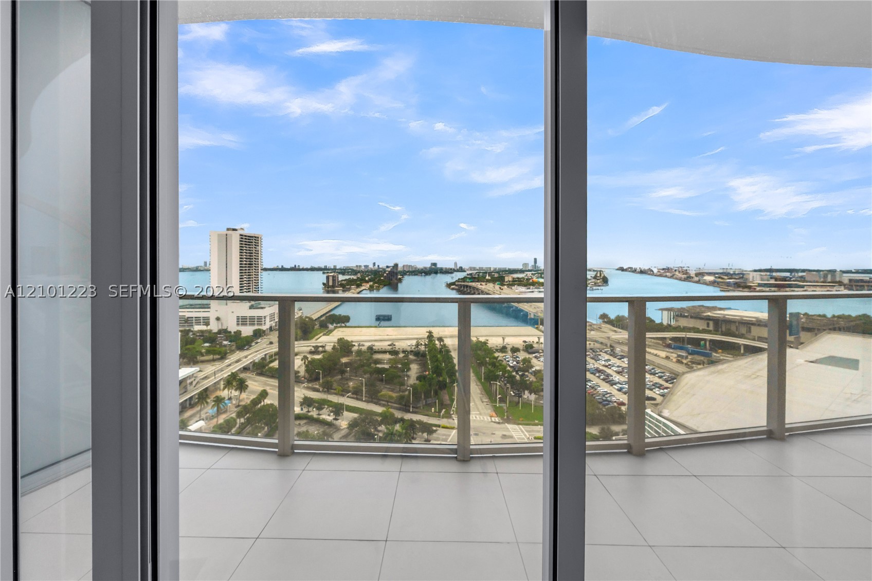 1400 Biscayne Blvd #1901, Miami FL 33132
