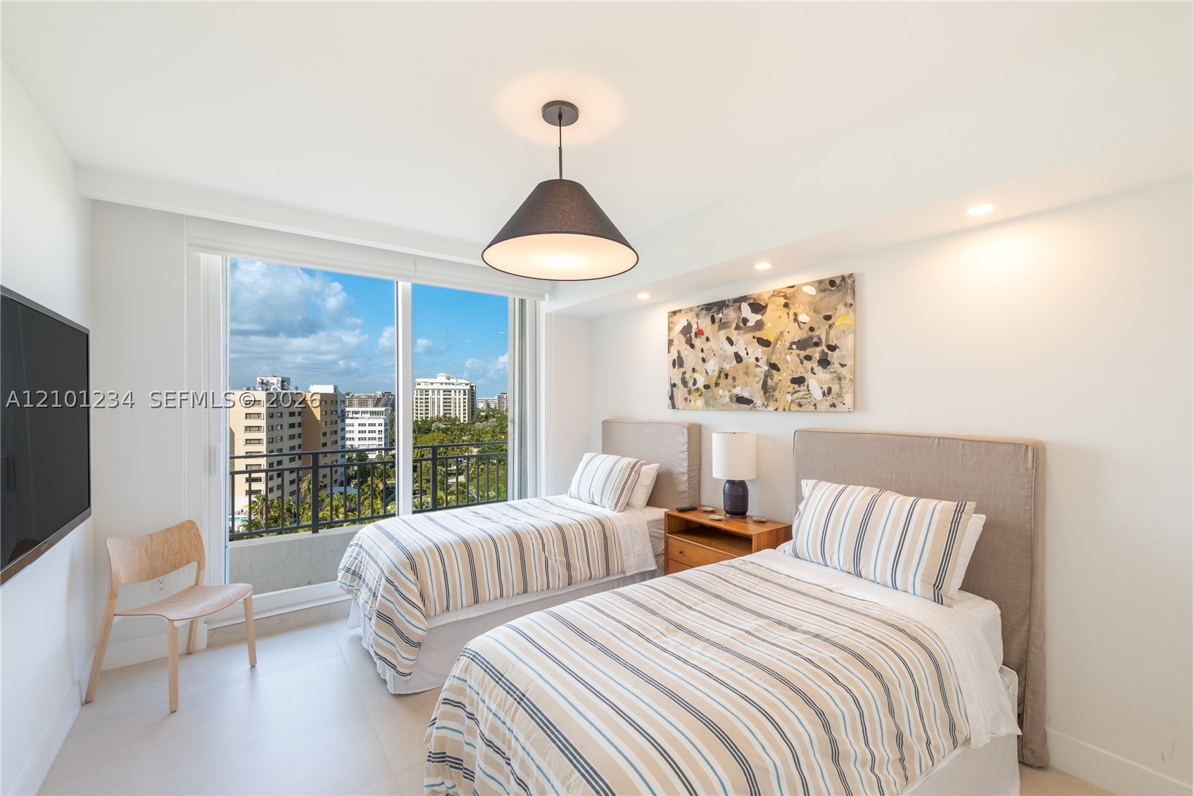 791 Crandon Blvd #901, Key Biscayne FL 33149