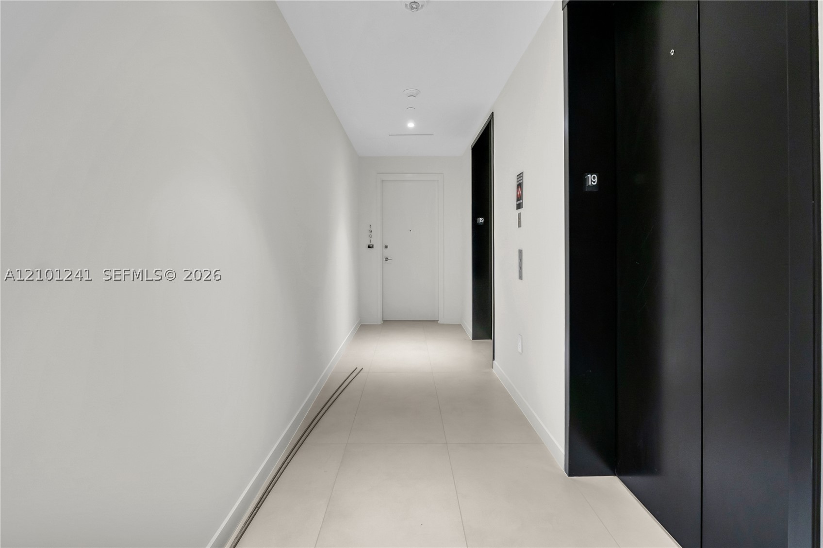 1400 Biscayne #1901, Miami FL 33132