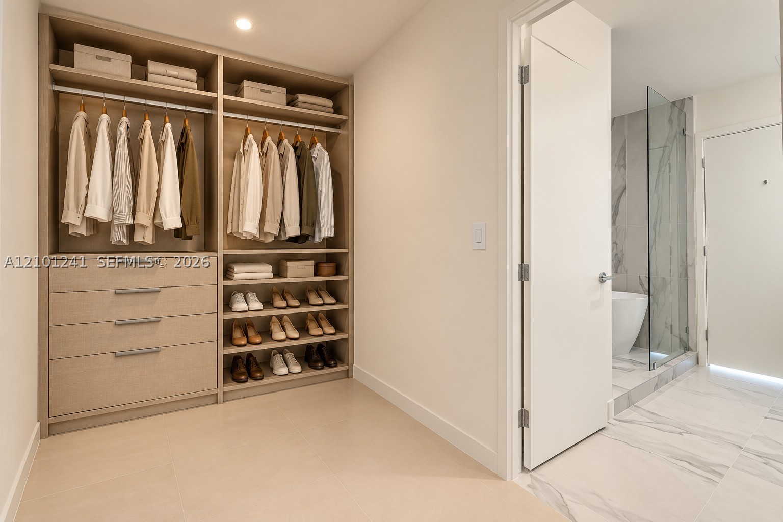 1400 Biscayne #1901, Miami FL 33132