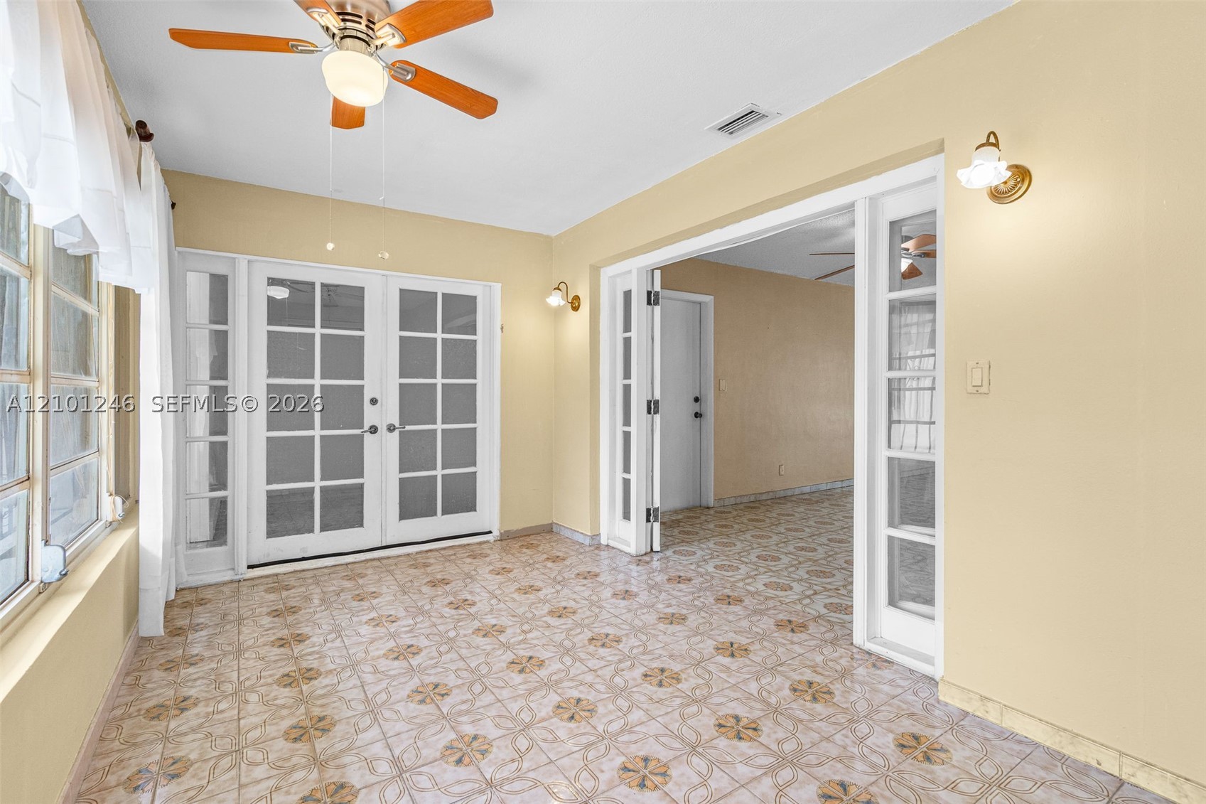 8810 SW 54th Ter, Miami FL 33165