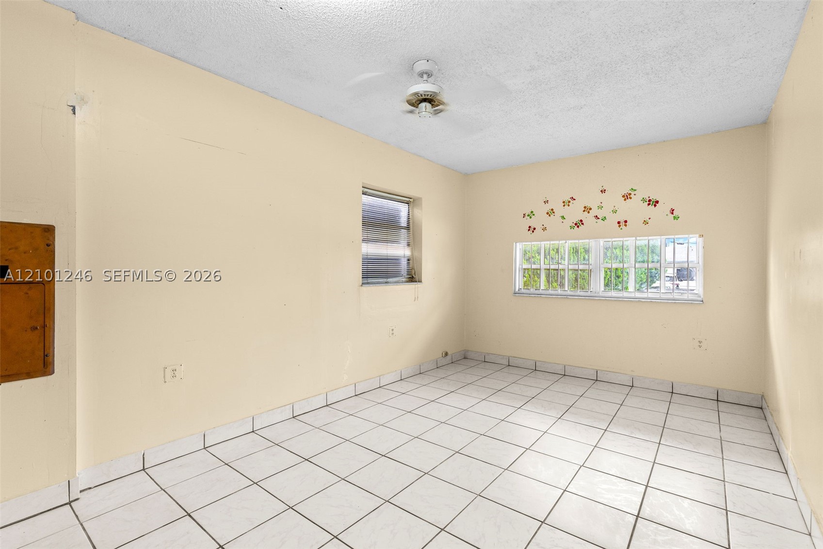 8810 SW 54th Ter, Miami FL 33165